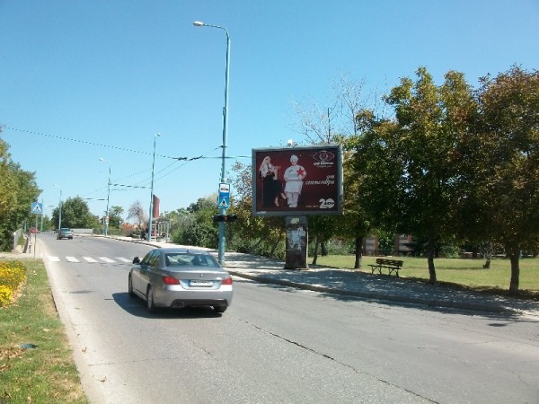 16. bul. H.Dimitar / ul. Kitka - in front of roundabout
