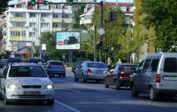 10-1. bul. Sv. D. Solunski / bul. Sv.Sv. Kiril i Metodiy – against Train Station_towards Petrol