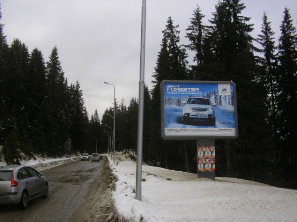 6-1. Pamporovo Resort Complex – after crossroad towards the ski-lift_towards the ski-lift