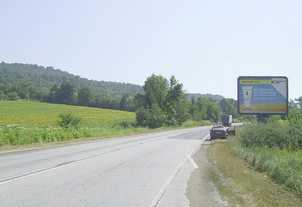9-1. Sofia - Varna - І -4 road, 25 km /near to Sopot/_towards Lovech, Varna