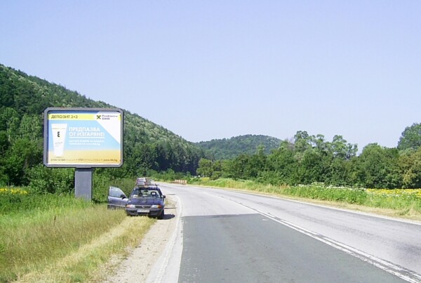 9-2. Sofia - Varna - І -4 road, 25 km /near to Sopot/_towards Sofia