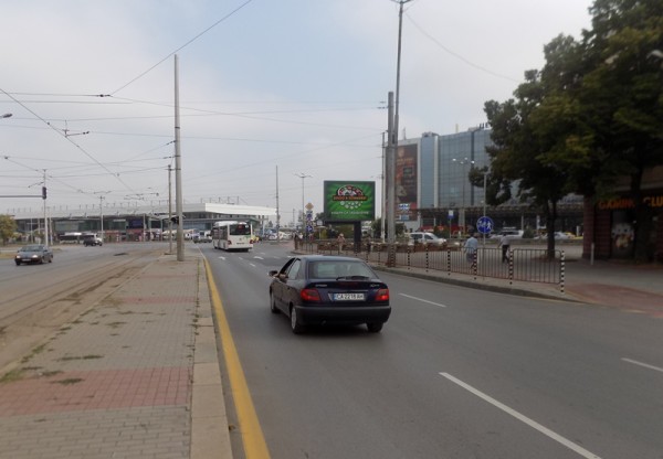 162-1. bul. Maria Luiza - in front of Central Bus Station_towards Central Bus Station
