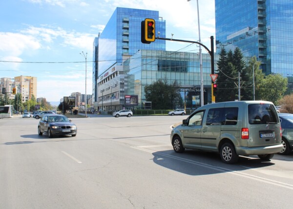 150. bul. Todor Kableshkov / bul. Bulgaria -  in front of  Bulgaria MALL entrance, opposite of BILLA