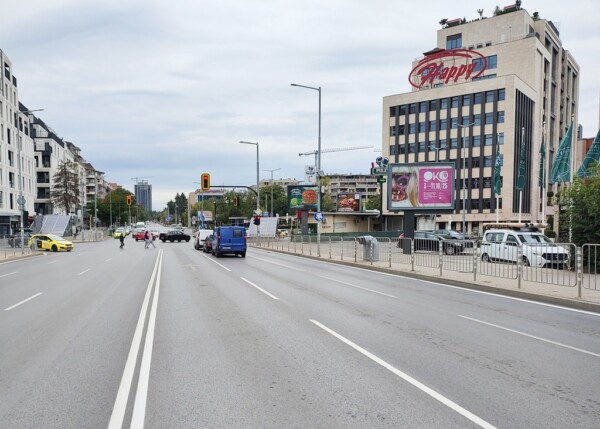 167. bul. Cherni Vrah / ul. Strebarna – opposite of Paradise Center MALL