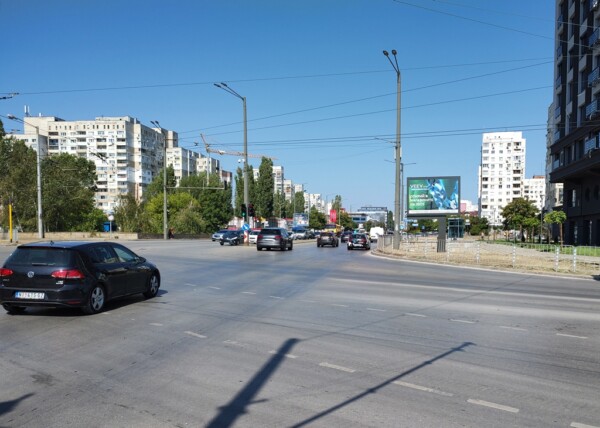 М-402. Lyulin - bul. Tsaritsa Yoanna - bul. P. Dertliev - opposite of MEGA Mall, Peugeot_towards BILLA, Happy -