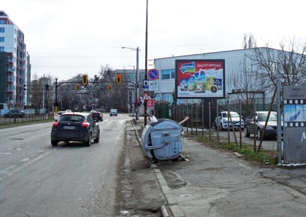 105-1 105. Druzhba - bul. Tsv. Lazarov / bul. Asen Yordanov - crossroads Kaufland - 3_towards bul. Asen Yordanov