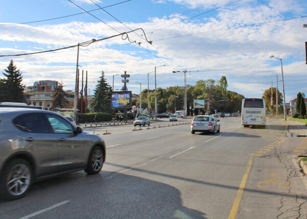 100. bul. Slivnitsa - ORION, in front of McDonald's -