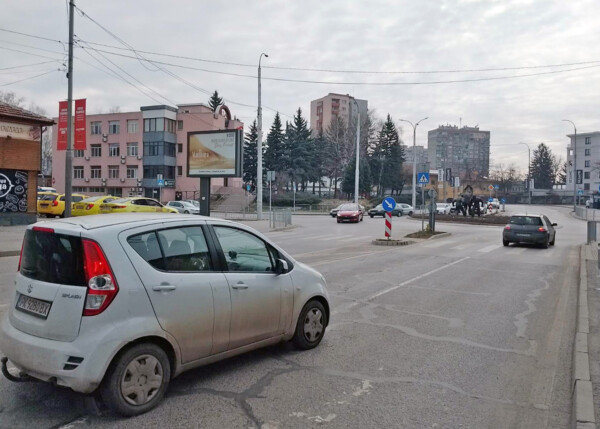2. Sv.Sv. Kiril i Metodiy Blvd./  Batak str. -