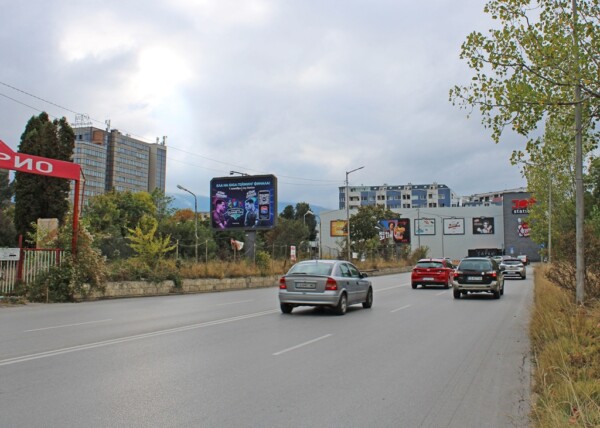 45-2.  bul. N. Gabrovski - Studentski grad - at Ontario Automobile Showroom - 2 -