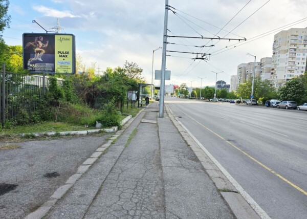 77. Lyulin - bul. Petar Dertliev, before McDonald's, ZONA furniture store -