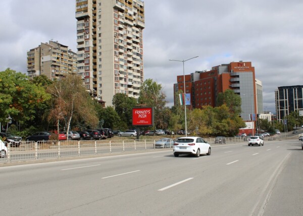87. g.k. Mladost 1A - bul. Al. Malinov - busstop before pedestrian overpass, before Moto Pfohe -
