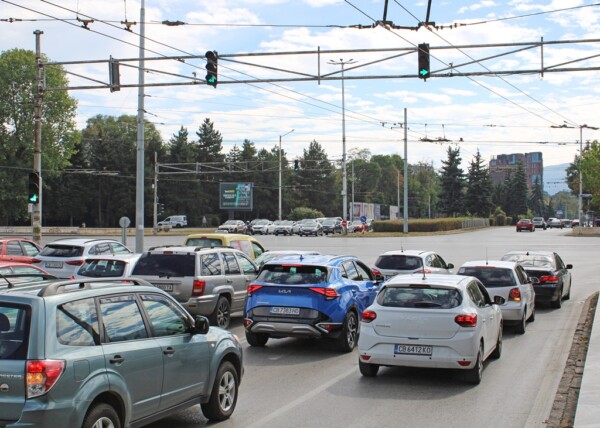 М-14. bul. Petko Todorov - crossroad bul. Bulgaria -