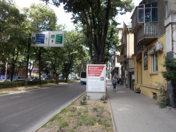 42-1. бул. Цар Освободител, след бул. 8-ми Приморски полк, след ул. Цар Асен I_ посока Окр. Болница
