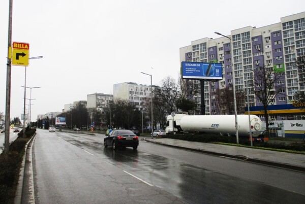 49-1. бул. Проф. Якимов - кръгово с бул. Янко Комитов - до Петрол, су Toyota, Домко_посока BILLA, кръгово вход Бургас